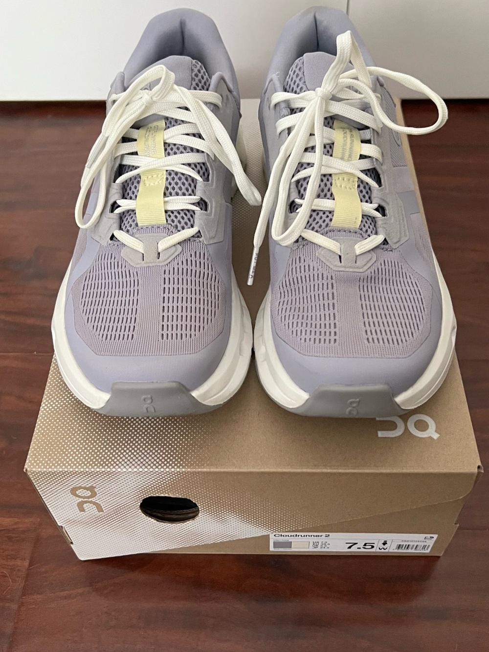 On Cloudrunner 2 Women's Sneakers - Lilac/Ivory